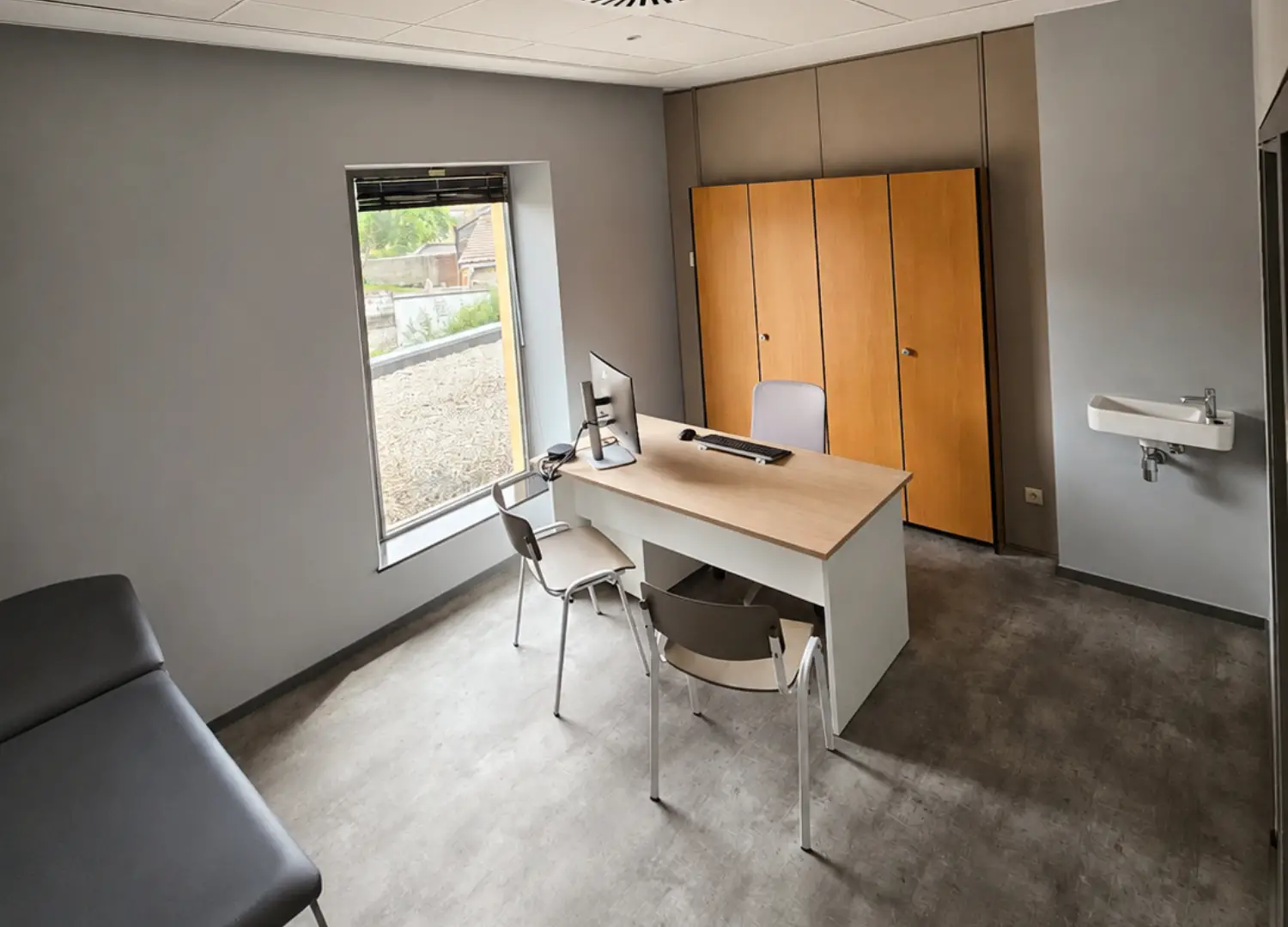 location cabinet medical Charleroi 1